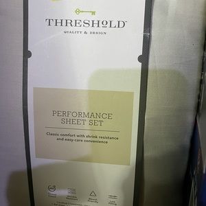 New sheet set
